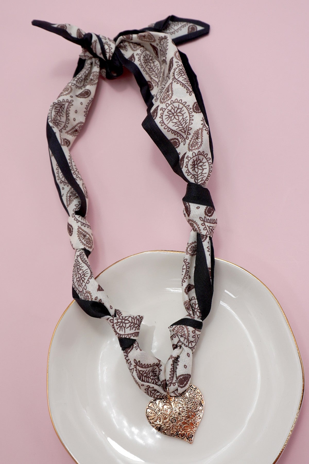 Cassie Scarf Necklace