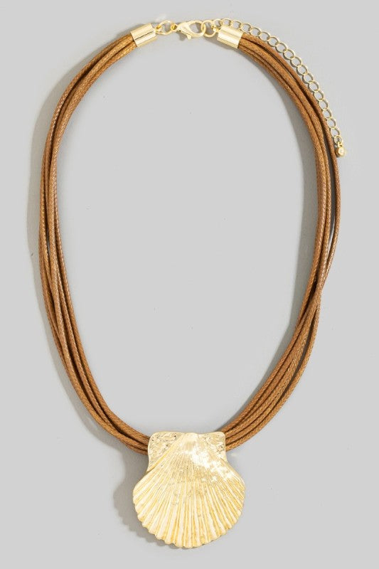 Illa Necklace
