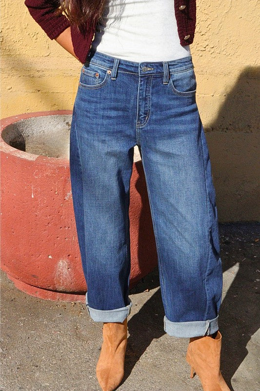 Dagger Mid Wash Jeans