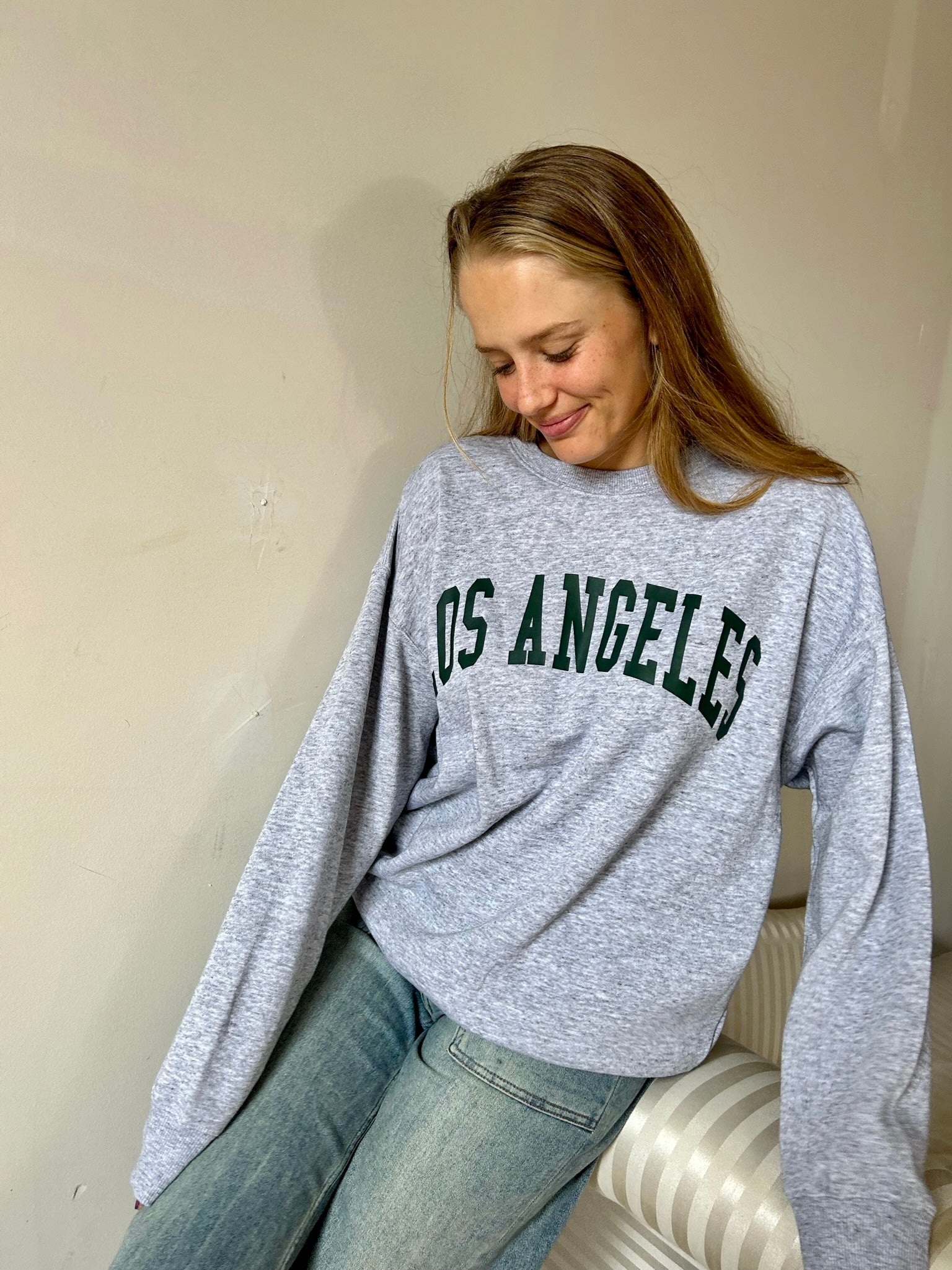 Oversized los angeles sweatshirt hot sale