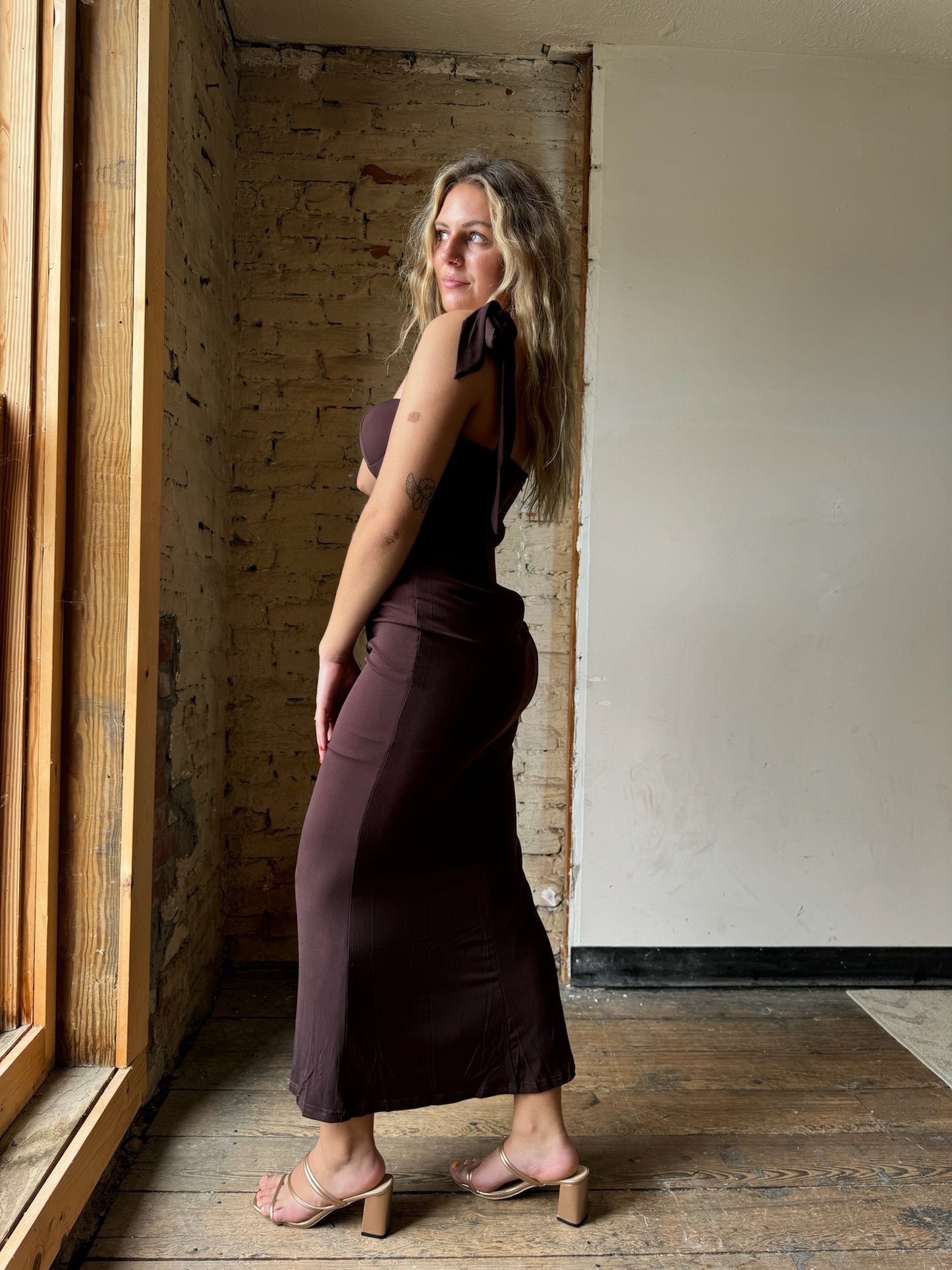 Sabrina Shoulder Tie Maxi Dress